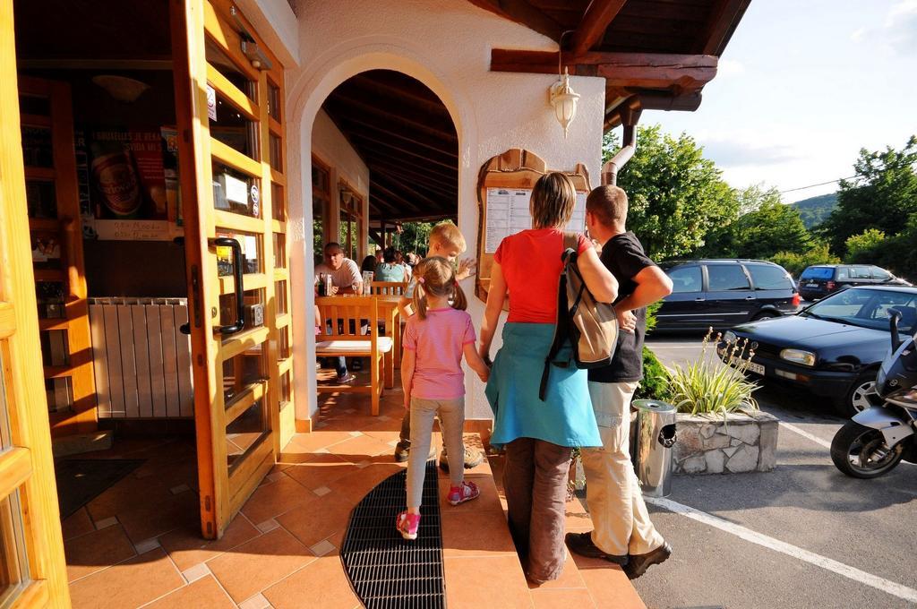 Hotel Plitvicka Vrela Grabovac  Exterior foto